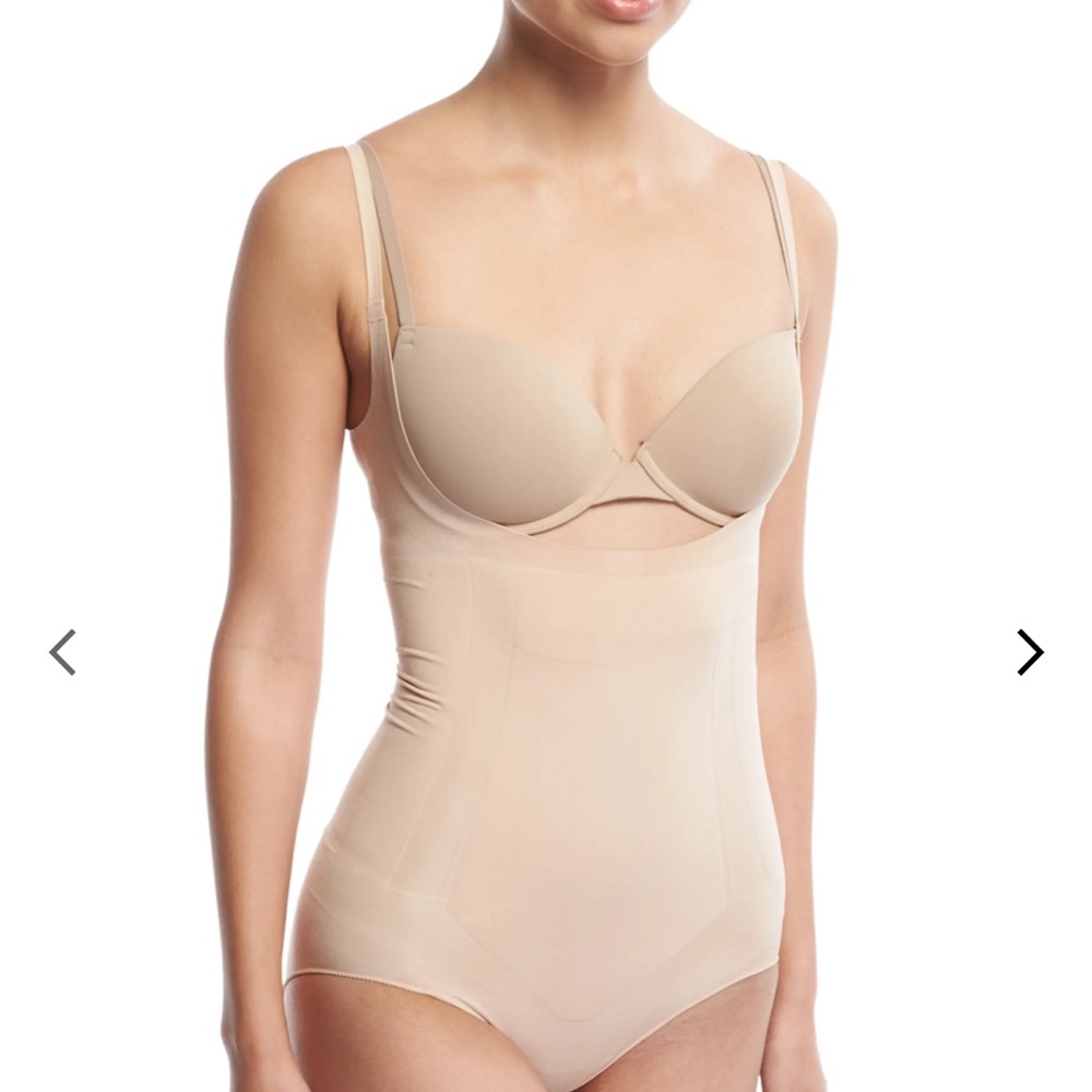 Spanx Seamless Nude Shapewear Bodysuit